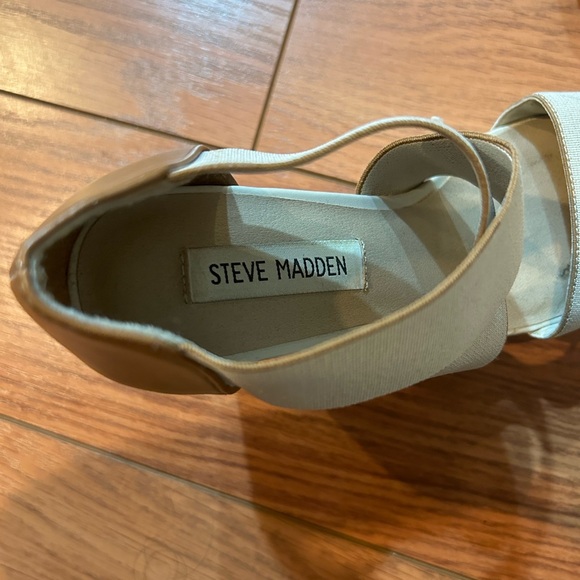 Steve Madden Wedges - Picture 3 of 4